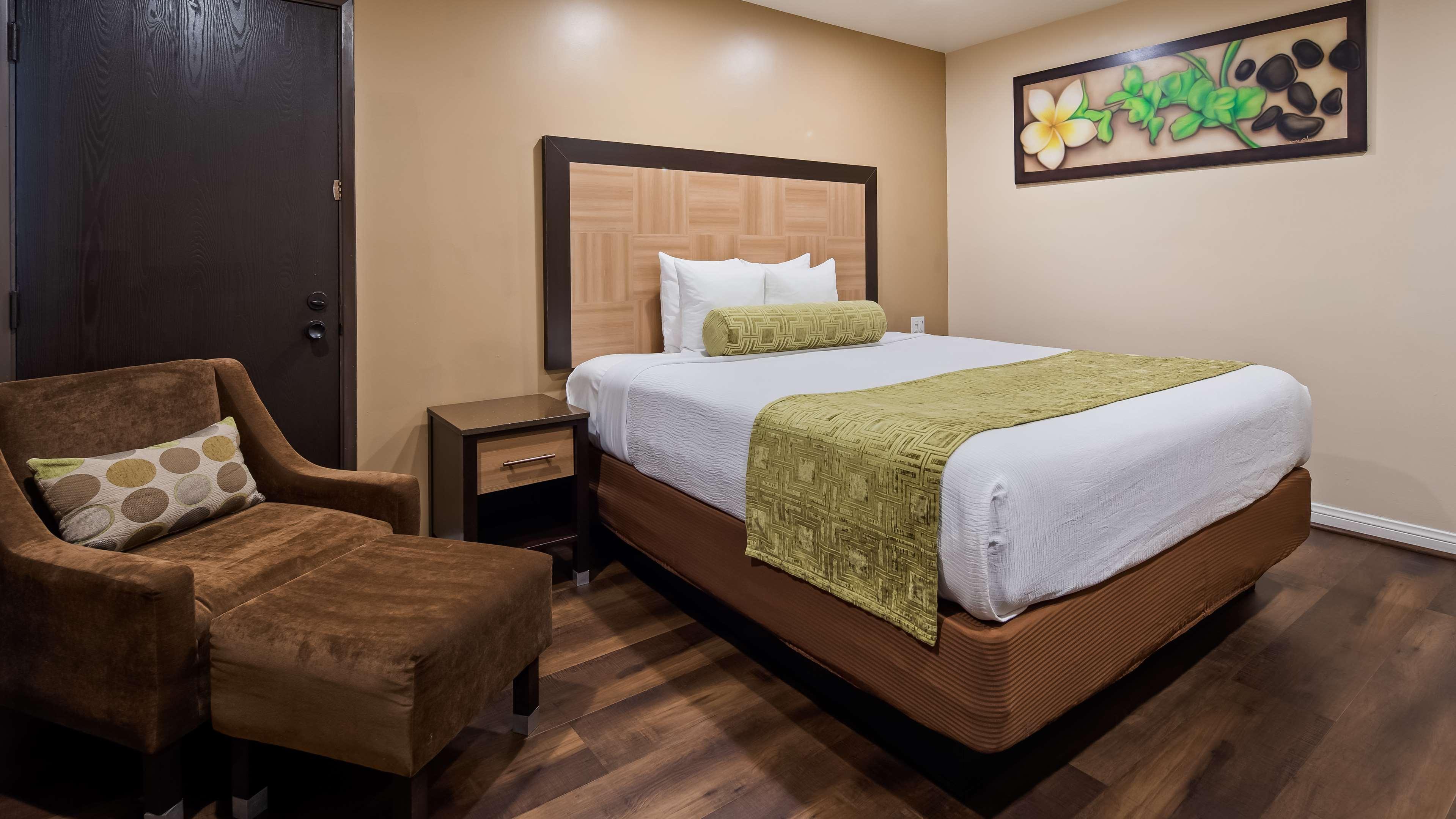 Best Western Plus Glendale Buitenkant foto