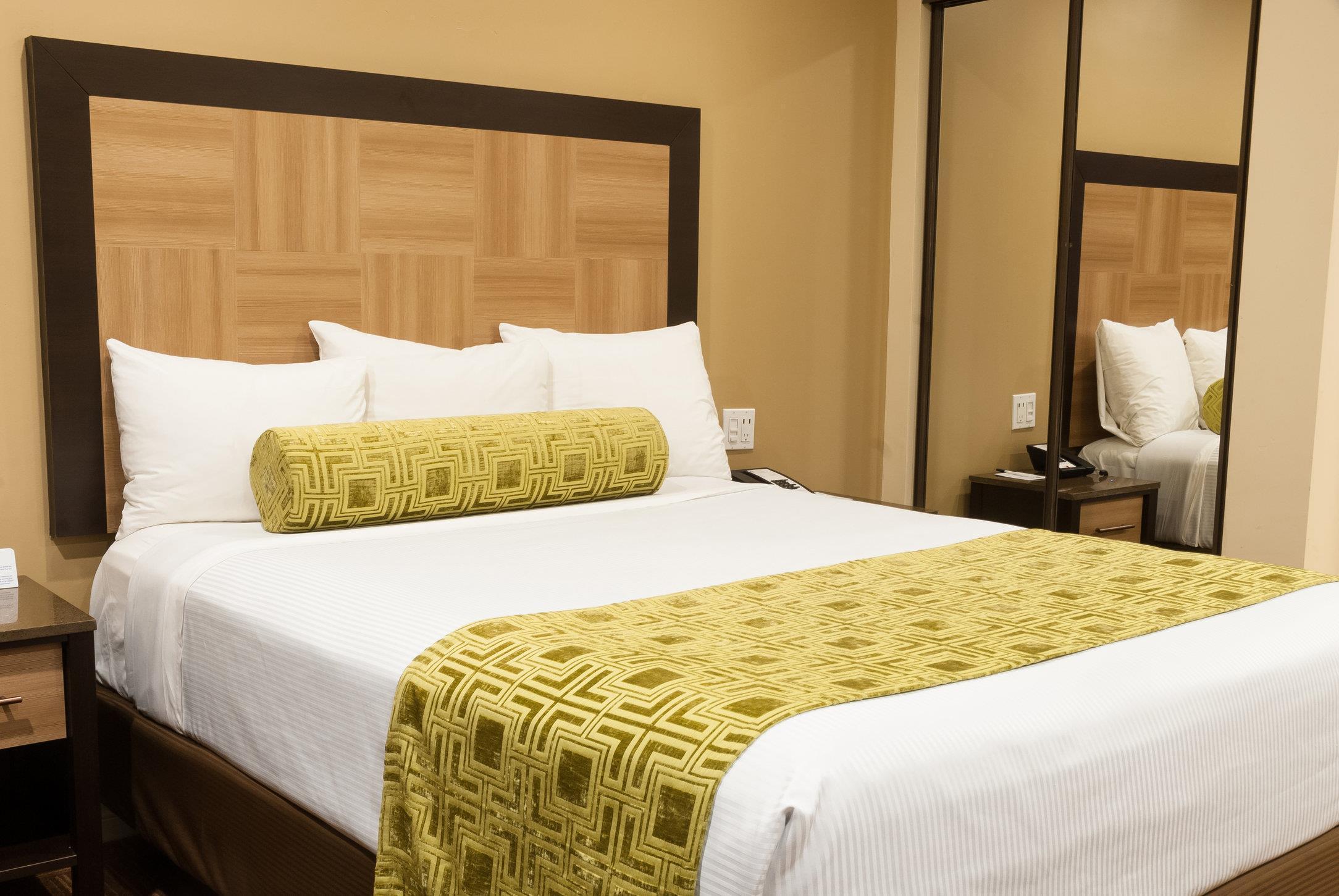 Best Western Plus Glendale Buitenkant foto